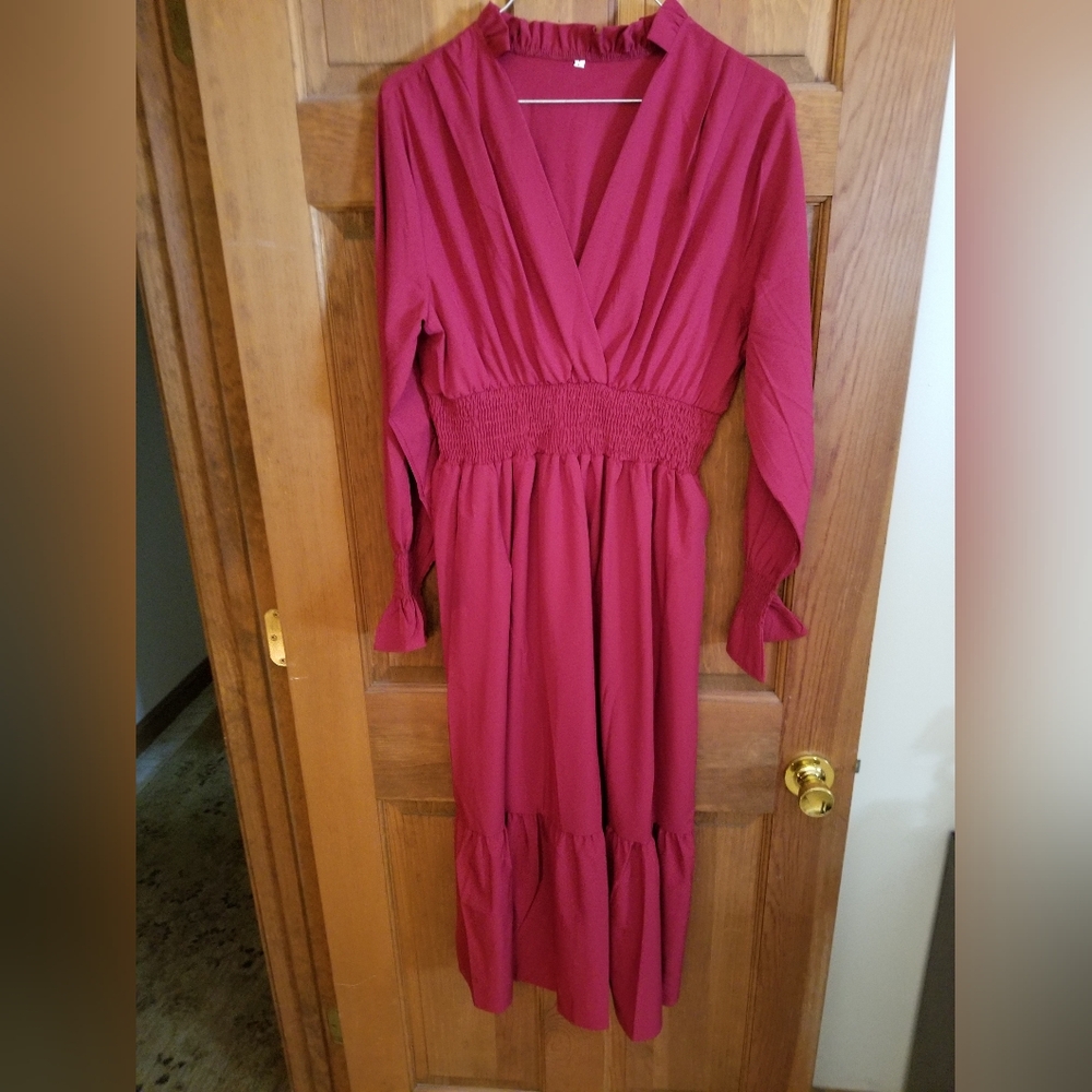 Elegant Burgundy Women's Dress